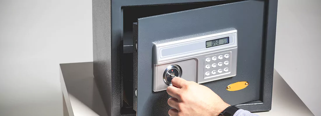 Safe Opening Repair in St. Petersburg